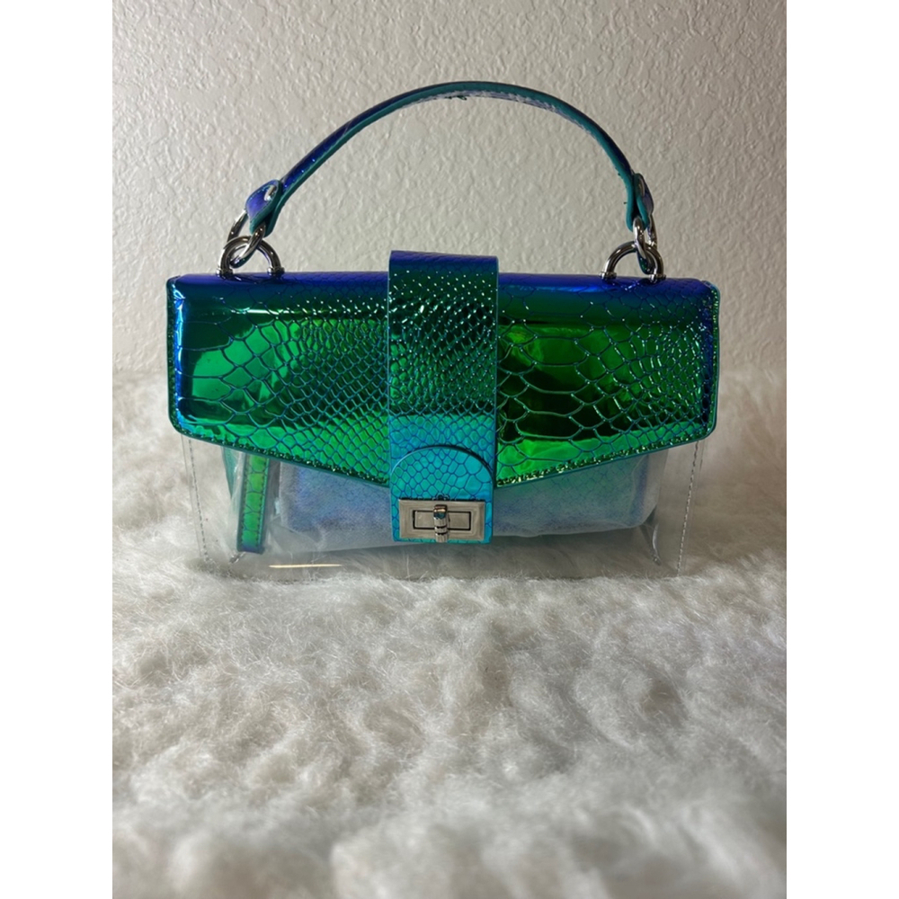 3am Forever Aquamarine Purse With Clutch and Crossbody Strap included
NWOT